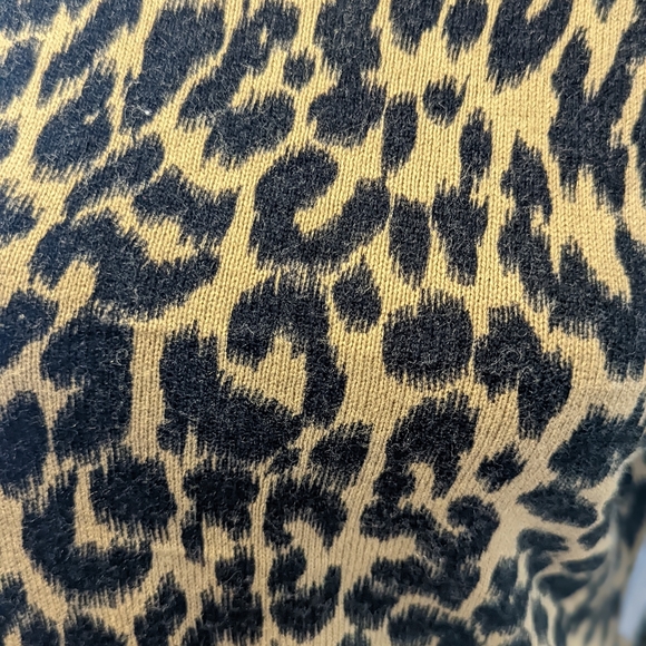 Leopard Sweater dress - Picture 3 of 5